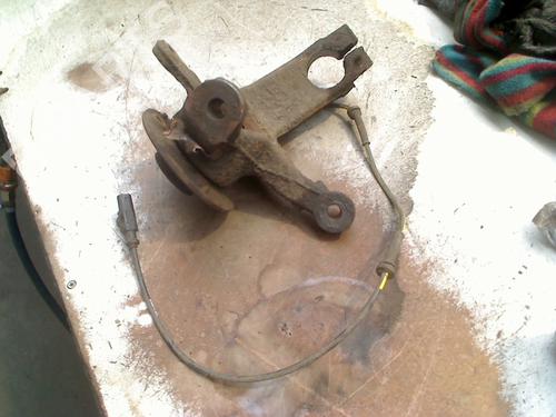 Right front steering knuckle PEUGEOT 107 (PM_, PN_) 1.0 | BP27718291M26 