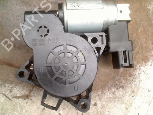 Used Left front window motor Left front window motor MAZDA 2 (DY) 1.2 (DY3W) (75 hp) 33984782 33984782