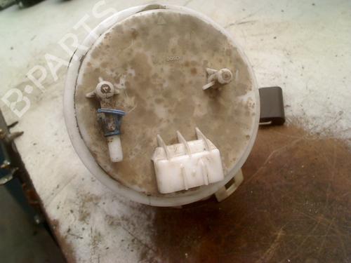 Used Fuel pump OPEL MERIVA A MPV (X03) 1.6 (E75) (105 hp) 28609661