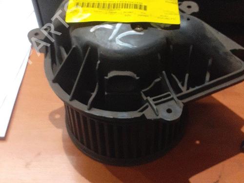 Used Heater blower motor Heater blower motor PEUGEOT 406 Break (8E/F) 1.8 (90 hp) 21907355 21907355