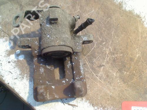 Używane Zacisk hamulca tylnego prawego SKODA FABIA II Combi (545) 1.2 TDI (75 hp) 31270255