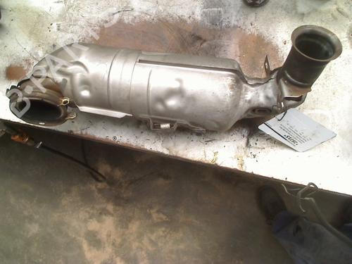 Catalizzatore PEUGEOT 5008 II (MC_, MJ_, MR_, M4_) 1.2 THP (MRHNYH, MRHNYW, MRHNSJ, MRHNSU, MRHNSM) (131 hp) 31128114