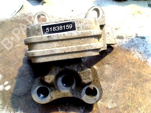 Support de moteur ALFA ROMEO GIULIETTA (940_) 1.4 TB (940FXA1A, 940FXT1A) (120 hp) 31174975