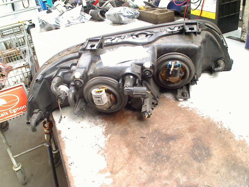 Left headlight BMW 5 Touring (E39) 520 i | BP29335031C28 