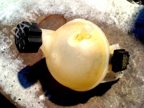 Used Expansion tank PEUGEOT 308 SW I (4E_, 4H_) 1.6 16V (150 hp) 30624684