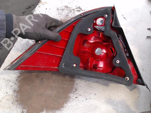 Right taillight FORD MONDEO III Saloon (B4Y) 2.0 16V | BP22891036C35 