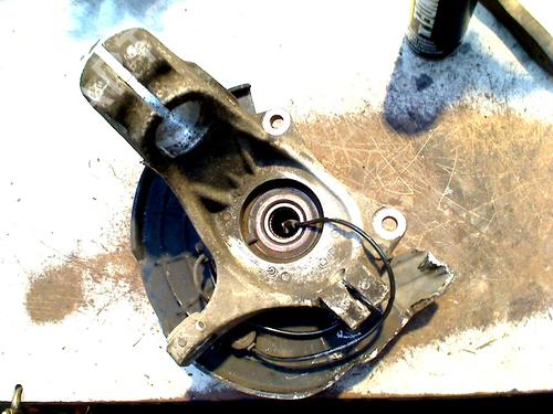 Used Left front steering knuckle Left front steering knuckle 30544201 30544201
