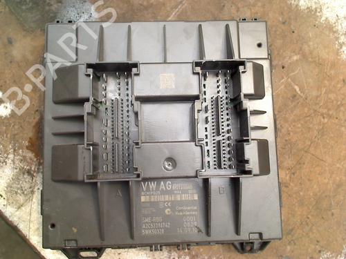 Używane Moduł komfortu VW POLO V (6R1, 6C1) 1.2 TDI (75 hp) 30497269