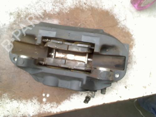 Used Right front brake caliper Right front brake caliper TOYOTA MIRAI (JPD2_) FCV (JPD20) (182 hp) 33984718 33984718