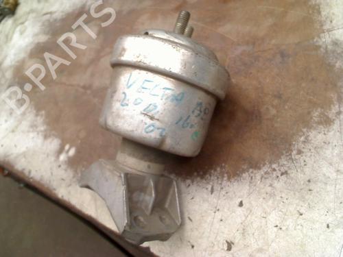 Used Engine mount Engine mount 31174904 31174904