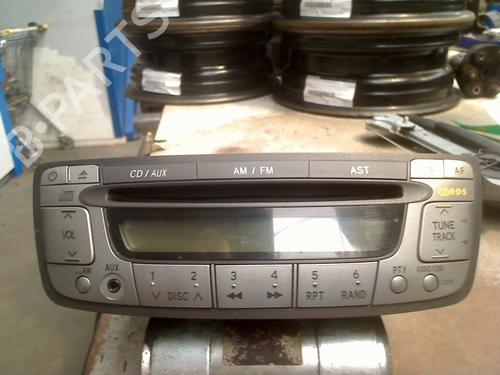 Bilradio PEUGEOT 107 (PM_, PN_) 1.0 (68 hp) 31269769