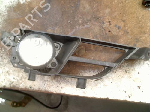 Used Right front fog light PEUGEOT 5008 II (MC_, MJ_, MR_, M4_) 1.2 THP (MRHNYH, MRHNYW, MRHNSJ, MRHNSU, MRHNSM) (131 hp) 31066250