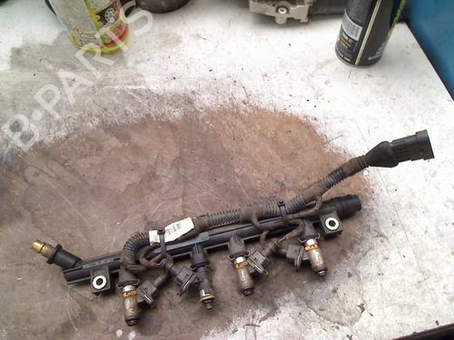 Used Injection rail Injection rail FIAT 500 C (312_) 1.2 (312CXA1A, 312AXA1A) (69 hp) 36475037 36475037