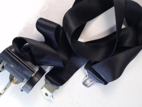 Used Rear right seatbelt Rear right seatbelt BMW 3 (E46) 316 i (115 hp) 21920382 21920382