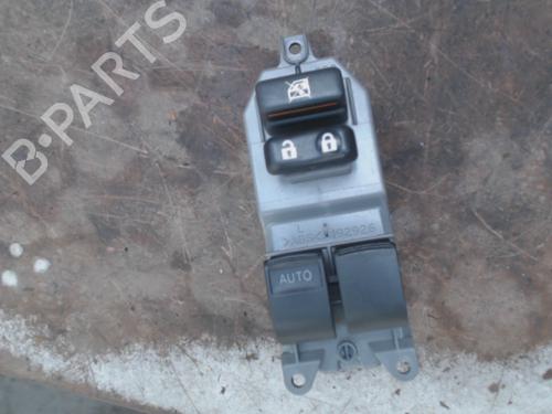 Used Switch Switch TOYOTA YARIS (_P13_) 1.3 (NSP130_, NSP130) (99 hp) 39742350 39742350