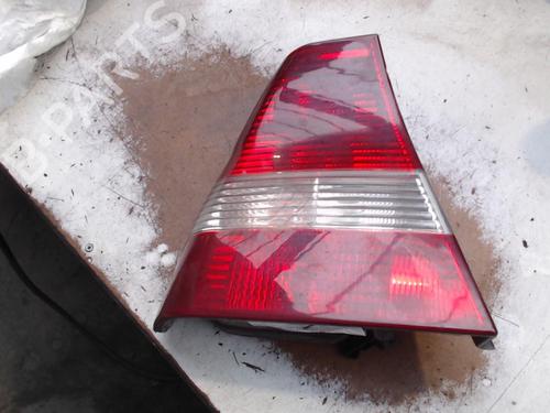 farolim-esquerdo-bmw-3-compact-e46-2001-2002-2003-2004-2005-25251476 main image