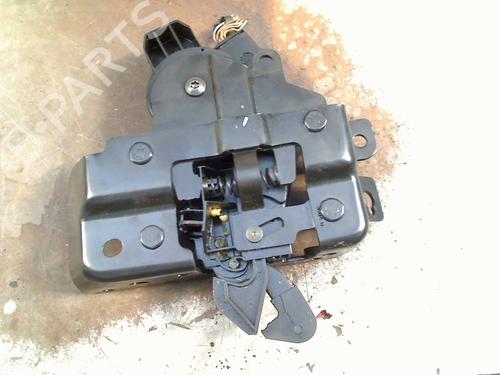Used Tailgate lock Tailgate lock OPEL TIGRA TwinTop (X04) 1.8 (R97) (125 hp) 33245433 33245433