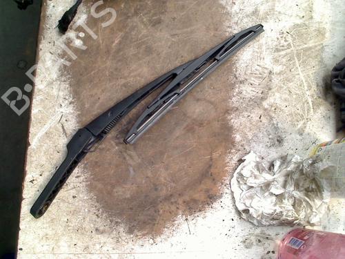 Used Rear windshield wiper arm BMW 2 Active Tourer (F45) 225 xe Plug-in-Hybrid (224 hp) 31278646