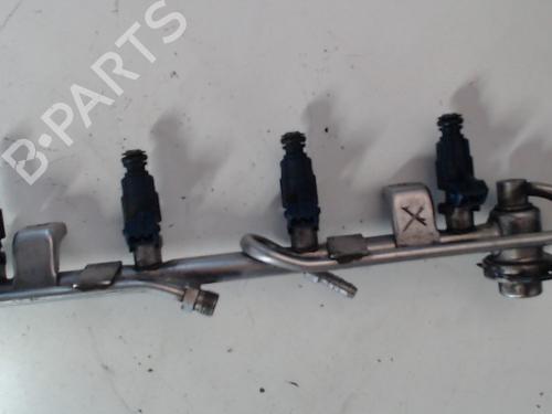 Used Injection rail Injection rail 38563564 38563564