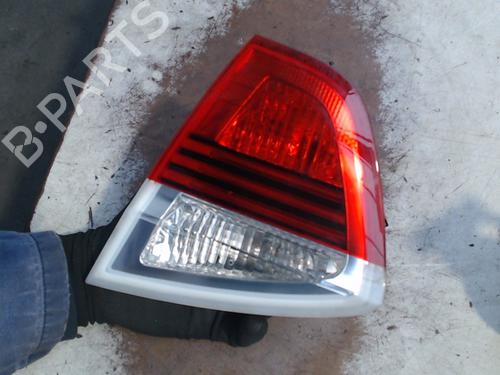 Used Right tailgate light BMW 3 (E90) 318 i (129 hp) 23233431
