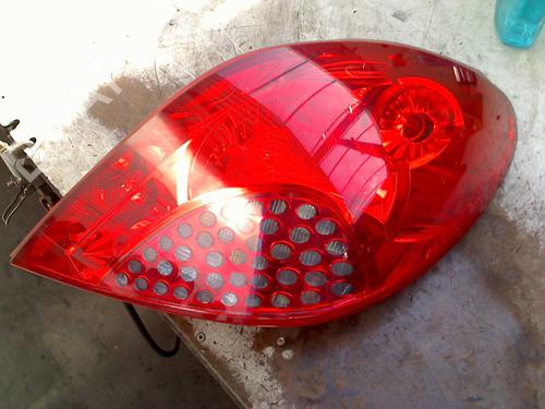 Højre baglygte PEUGEOT 207 CC (WD_) 1.6 16V (120 hp) 33045098