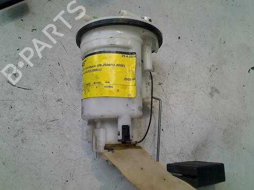 Used Fuel pump SUZUKI ALTO VI (FF, HA24_) 1.1 (RF410) (63 hp) 26896625