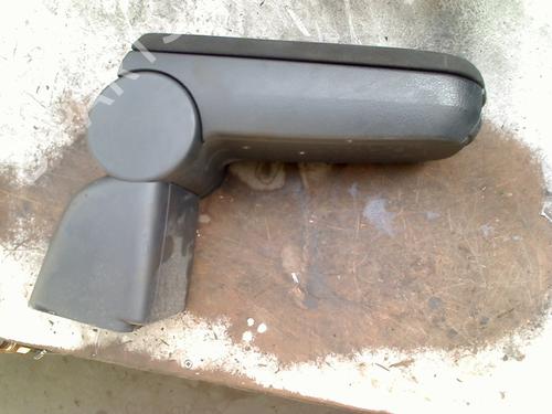 Used Armrest / Center console Armrest / Center console SKODA FABIA II Combi (545) 1.2 TDI (75 hp) 33286653 33286653