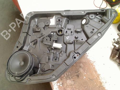 Used Rear right window mechanism Rear right window mechanism MERCEDES-BENZ B-CLASS Sports Tourer (W246, W242) B 220 4-matic (246.247) (184 hp) 33984663 33984663
