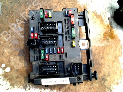 Used Comfort control module PEUGEOT 206 CC (2D) 1.6 16V (2DNFUF, 2DNFUR) (109 hp) 31028310