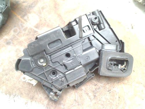 venstre-bak-las-vw-passat-b8-variant-3g5-cb5-2014-32727773 main image