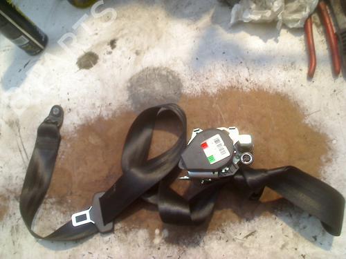 Used Rear right seatbelt LAND ROVER RANGE ROVER SPORT II (L494) 3.0 SDV6 4x4 (306 hp) 33021674