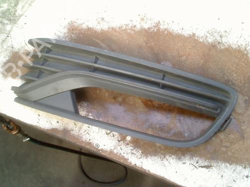 Grill Grill VW POLO V (6R1, 6C1) 1.0 (60 hp) 33797327 33797327