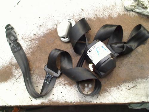 Used Rear right seatbelt Rear right seatbelt 31312273 31312273