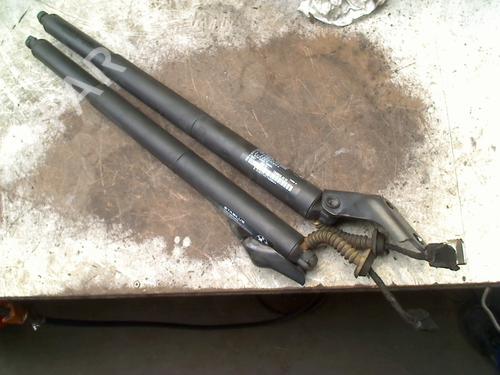 Used Tailgate lift support BMW 2 Active Tourer (F45) 225 xe Plug-in-Hybrid (224 hp) 30550191