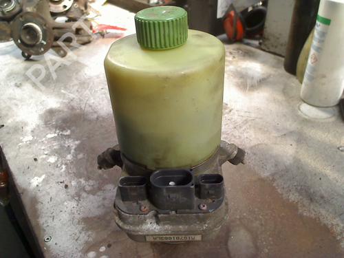 Used Steering pump Steering pump 33292375 33292375