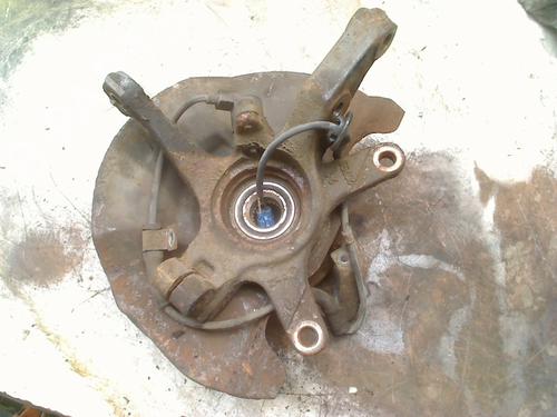Used Left front steering knuckle OPEL AGILA A (H00) 1.2 16V Twinport (F68) (80 hp) 29275931