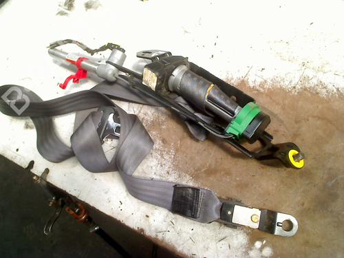 Sikkerhedssele foran højre VOLVO V70 II (285) 2.4 T (200 hp) 30462293