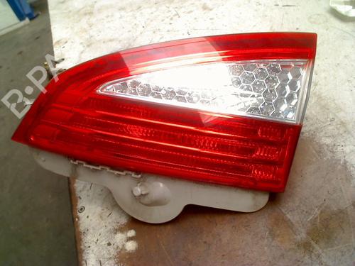 Used Right tailgate light FORD MONDEO IV Turnier (BA7) 2.0 (145 hp) 28602389