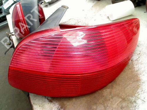 Piloto trasero derecho Piloto trasero derecho PEUGEOT 206 Hatchback (2A/C) 1.6 16V (109 hp) 36569020 36569020