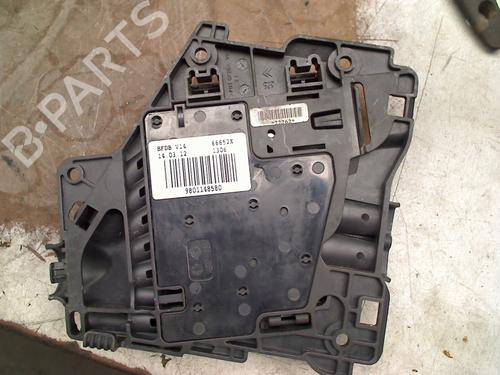 Used Fuse box Fuse box CITROËN C3 II (SC_) 1.4 (73 hp) 36490988 36490988