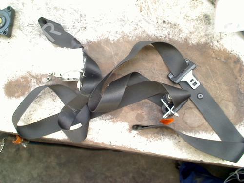Used Front right seatbelt Front right seatbelt FORD FIESTA V (JH_, JD_) 1.3 (69 hp) 33021756 33021756