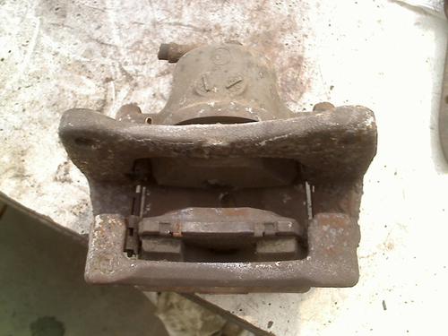 Used Left front brake caliper Left front brake caliper 21932331 21932331