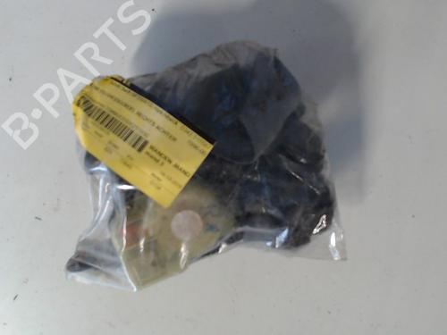 Used Rear right seatbelt Rear right seatbelt SUZUKI SWIFT II Hatchback (EA, MA) 1.3 (SF413, AB35) (68 hp) 21906757 21906757