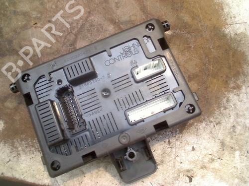 Commande Confort RENAULT CLIO III (BR0/1, CR0/1) 1.4 16V (98 hp) 29160235