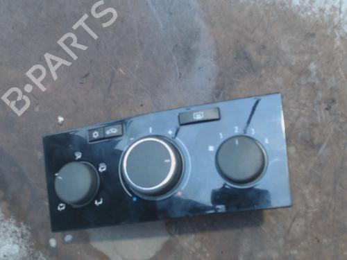 Used Climate control Climate control OPEL ZAFIRA / ZAFIRA FAMILY B (A05) 1.8 (M75) (140 hp) 40538369 40538369