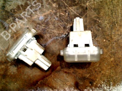 Used Licence plate light MAZDA 6 Saloon (GJ, GL) 2.0 (GJ2, GL2, GL6) (146 hp) 30624682