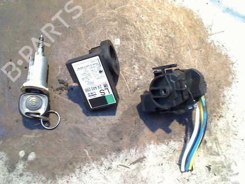 Used Ignition barrel OPEL AGILA A (H00) 1.0 12V (F68) (58 hp) 31297628