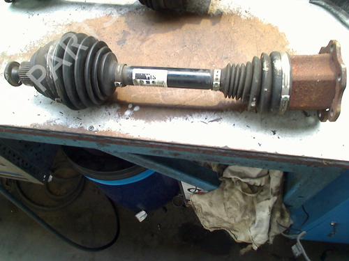 Used Left front driveshaft AUDI A5 Convertible (8F7) 2.7 TDI (190 hp) 31518500