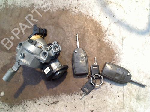 Used Ignition barrel VOLVO V40 Estate (645) 2.0 (136 hp) 31294131