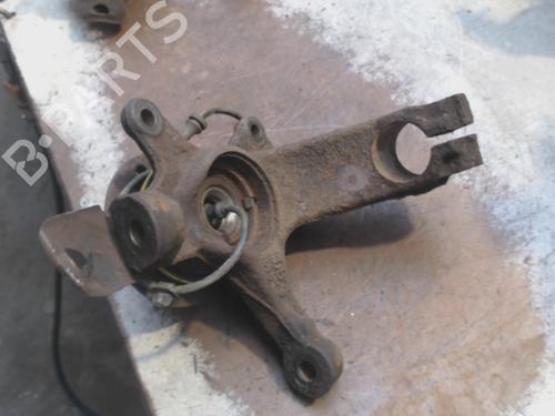 Used Right front steering knuckle Right front steering knuckle PEUGEOT 107 (PM_, PN_) 1.0 (68 hp) 40264307 40264307